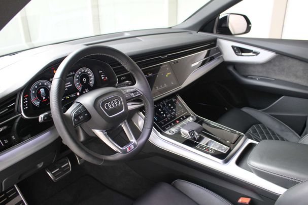 Audi Q8 55 TFSI S-line 250 kW image number 8