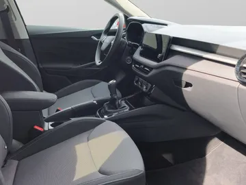 Car image 21