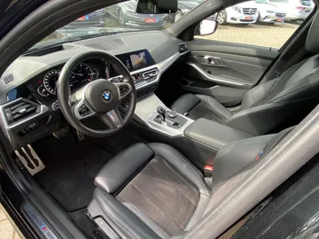 Car image 45