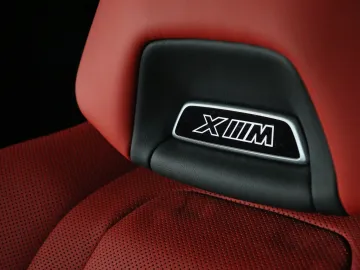 Car image 39