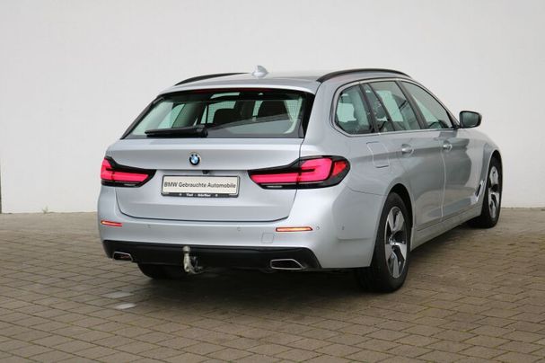 BMW 520d Touring 140 kW image number 4