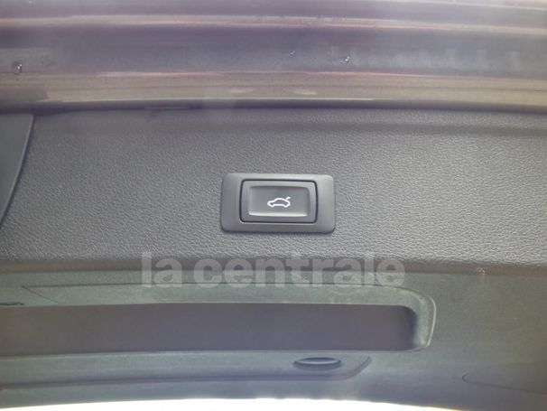 Audi A4 2.0 TFSI quattro S tronic S-line Avant ultra 185 kW image number 29