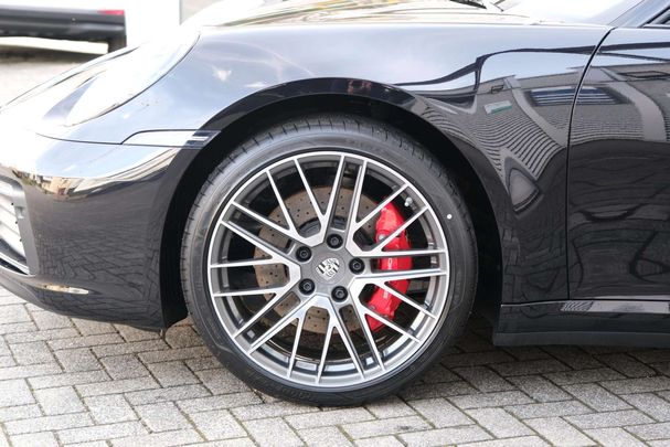 Porsche 992 Carrera 4S 331 kW image number 5