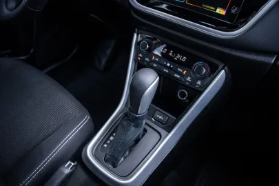 Car image 31