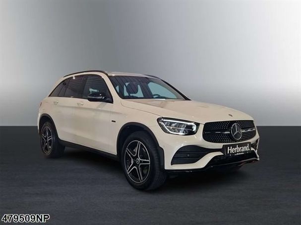 Mercedes-Benz GLC 300 e 235 kW image number 2