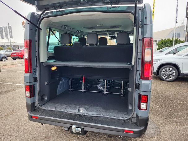 Renault Trafic Combi dCi 150 Life EDC 110 kW image number 6