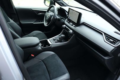 Car image 41