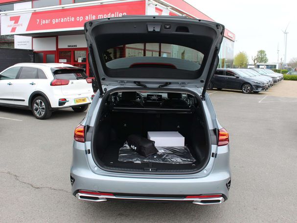 Kia Ceed SW 77 kW image number 4