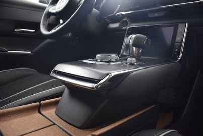 Car image 21