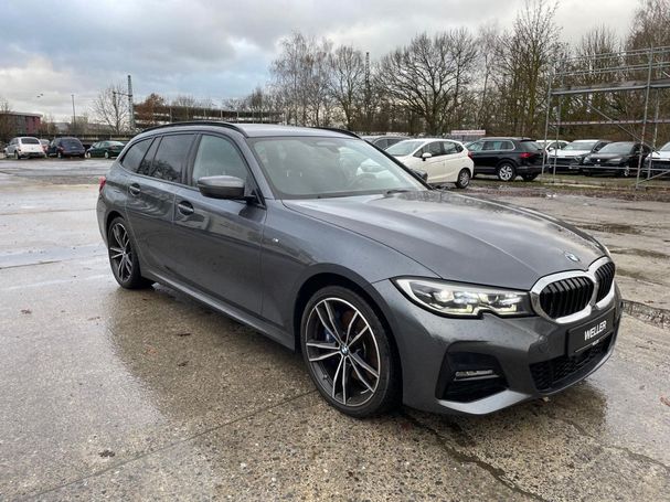 BMW 330e Touring M Sport 215 kW image number 3