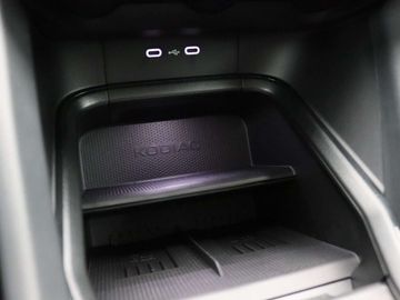 Car image 37