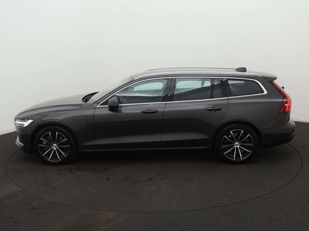 Volvo V60 T6 Essential AWD 293 kW image number 3