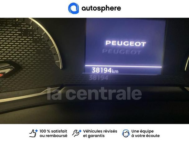 Peugeot 2008 1.2 PureTech 74 kW image number 16