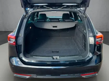 Car image 36