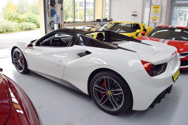 Ferrari 488 Spider 493 kW image number 38