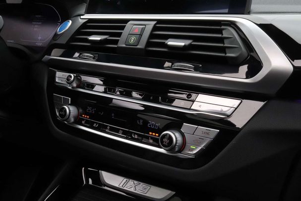 BMW iX3 80 kWh 210 kW image number 29