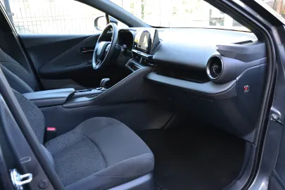 Car image 37