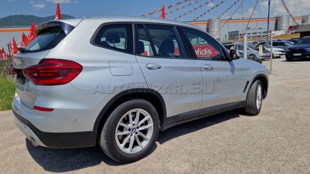 BMW X3 xDrive20d xLine 140 kW image number 6