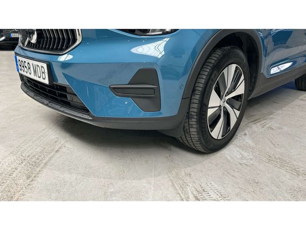 Volvo XC40 Recharge T4 155 kW image number 37