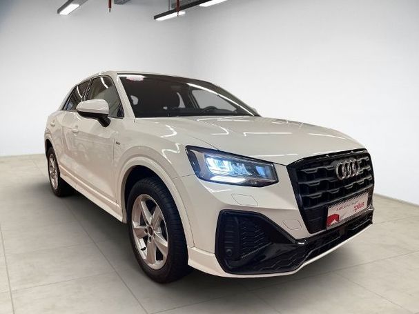 Audi Q2 35 TFSI S-line 110 kW image number 3