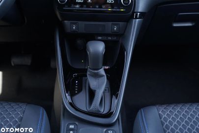 Car image 31