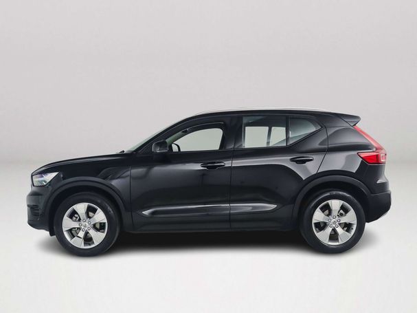 Volvo XC40 T3 Momentum Pro 120 kW image number 4