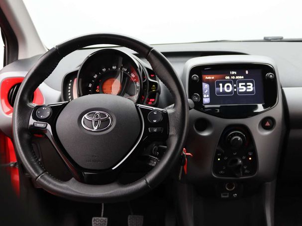 Toyota Aygo 53 kW image number 9