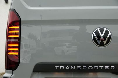 Car image 48