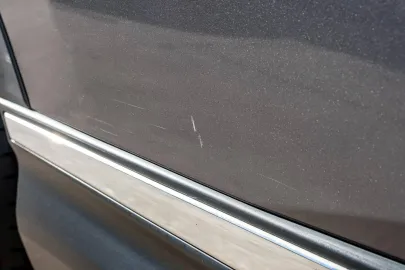 Car image 38