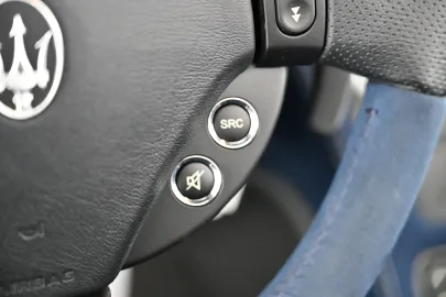 Car image 45