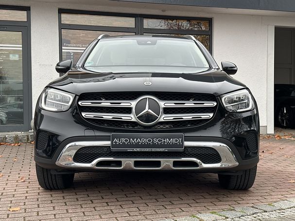 Mercedes-Benz GLC 300 e 4Matic 235 kW image number 17