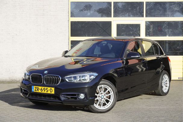 BMW 120i Sport Line 135 kW image number 3