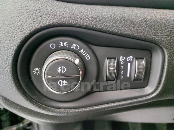 Jeep Renegade 1.6 MultiJet 88 kW image number 9