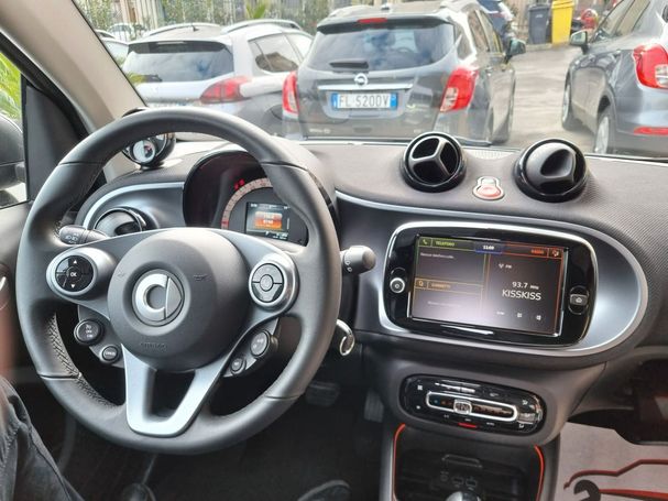 Smart ForTwo EQ 60 kW image number 10