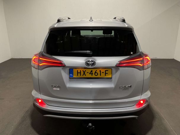 Toyota RAV 4 2.0 i 4WD Executive 112 kW image number 17