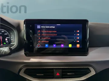 Car image 26
