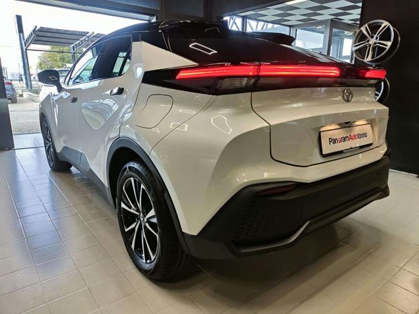 Toyota C-HR 1.8 90 kW image number 3