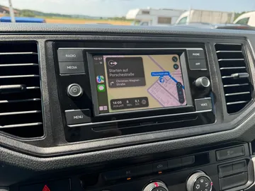 Car image 46