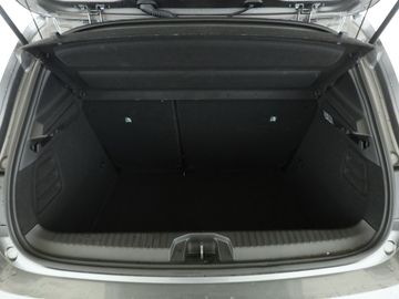 Car image 36