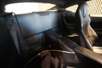 Car image 24