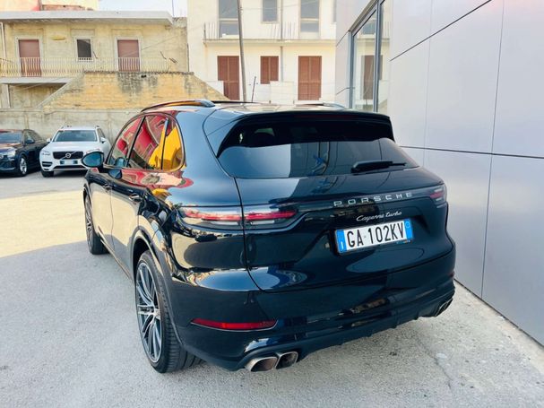 Porsche Cayenne Turbo 404 kW image number 3