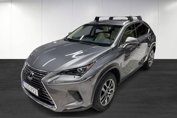 Lexus NX 300 h AWD 145 kW image number 11