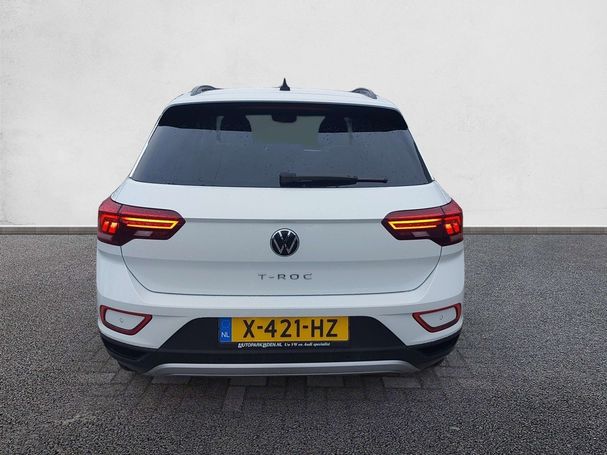 Volkswagen T-Roc 1.0 TSI T-Roc 81 kW image number 6