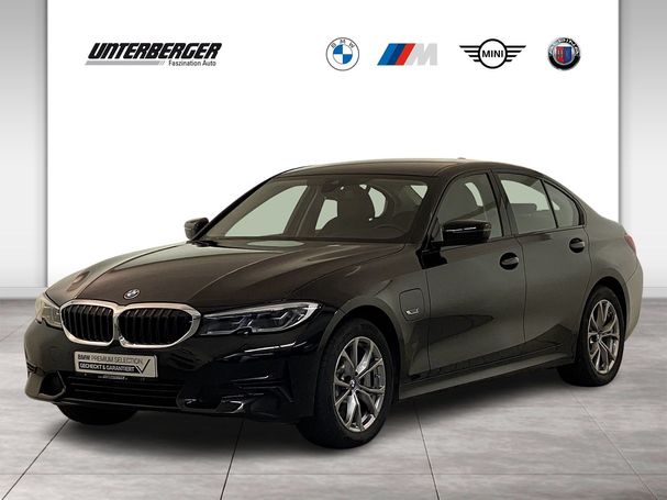 BMW 330e M Sport xDrive 215 kW image number 1