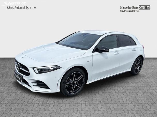 Mercedes-Benz A 250 e 160 kW image number 1