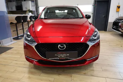 Car image 3