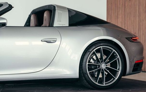 Porsche 992 Targa 4 S PDK 331 kW image number 30