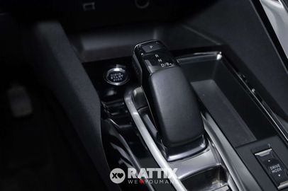 Car image 31