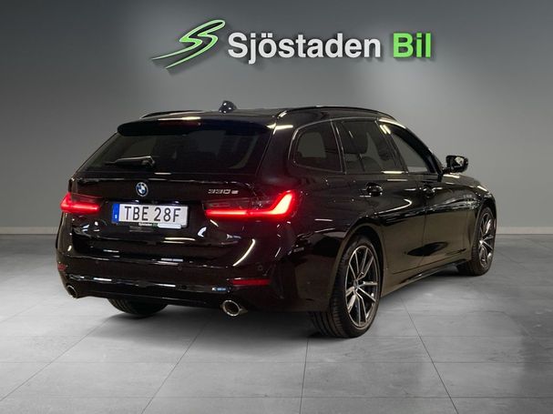 BMW 330e Touring Sport Line 216 kW image number 2