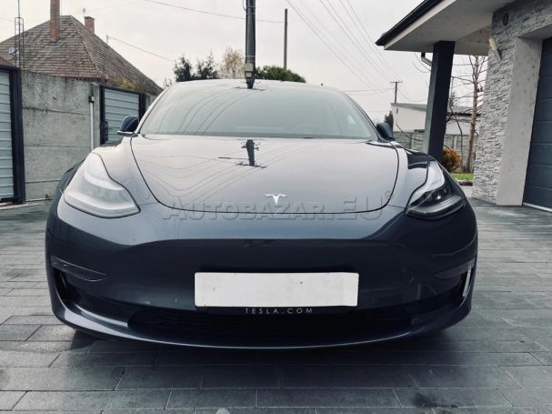 Tesla Model 3 AWD Dual Motor 350 kW image number 5